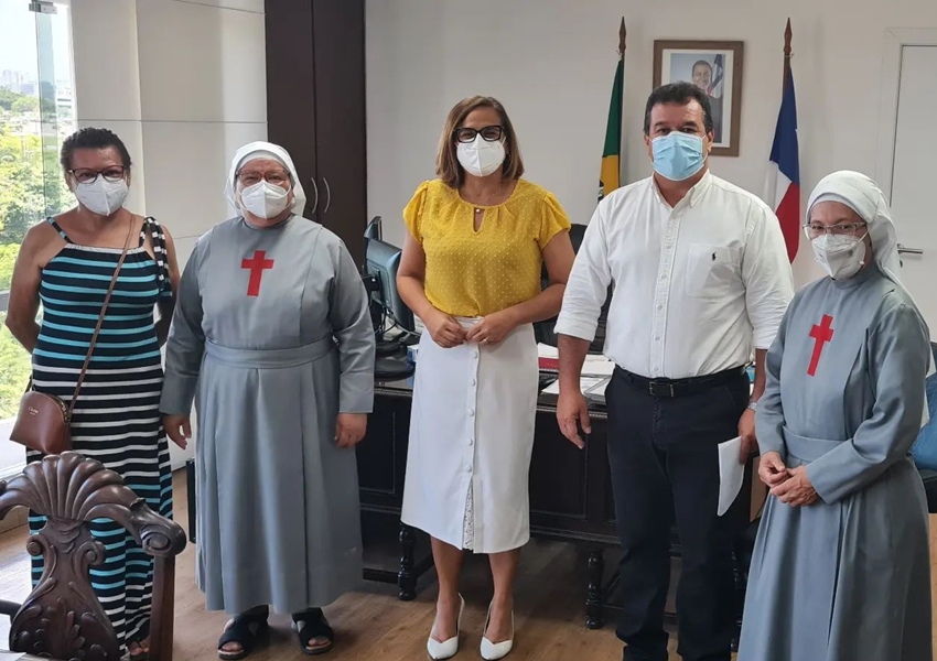 Deputado Marquinho Viana agiliza na Sesab cirurgias no Hospital Suzy Zanfretta, em Barra da Estiva
