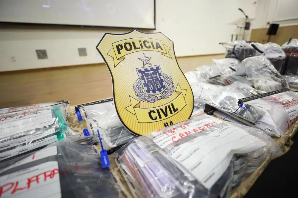 Operação Móbile 360°: Polícia Civil apreende mais de 2 mil celulares na Bahia