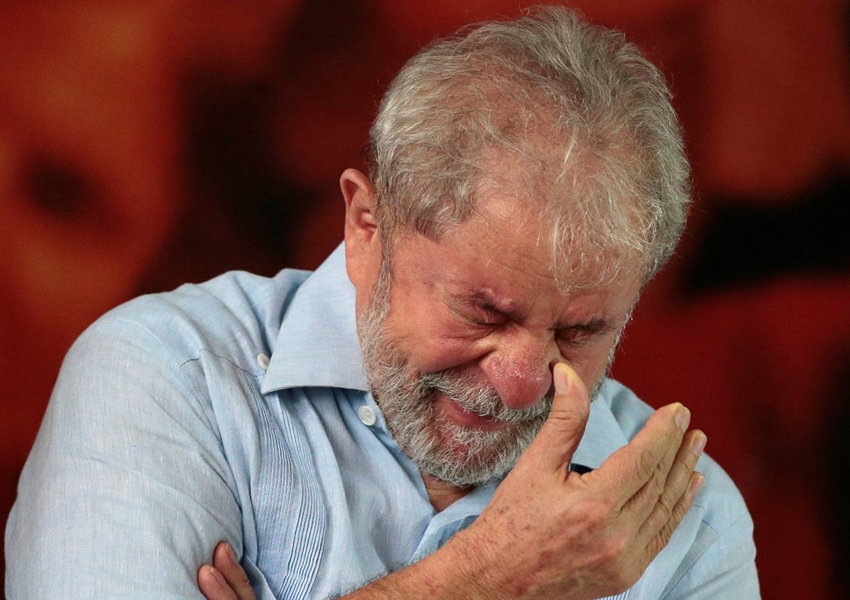 Planalto aposta em prisão domiciliar de Lula; Congresso fala em acordão com TSE