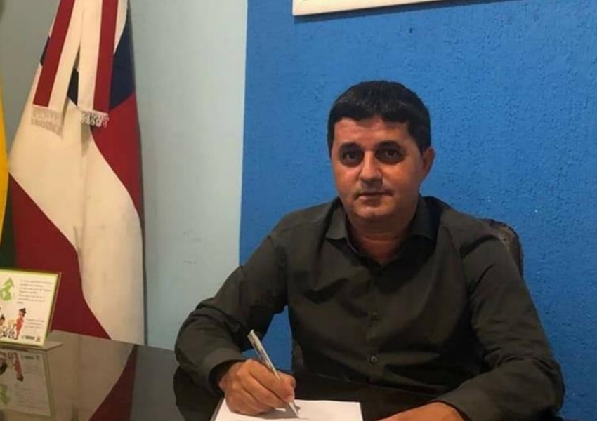 TCM pune prefeito e vice-prefeito de Barra da Estiva