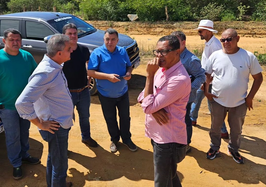 Prefeito de Livramento e autoridades avaliam obras e projetos de infraestrutura na cidade