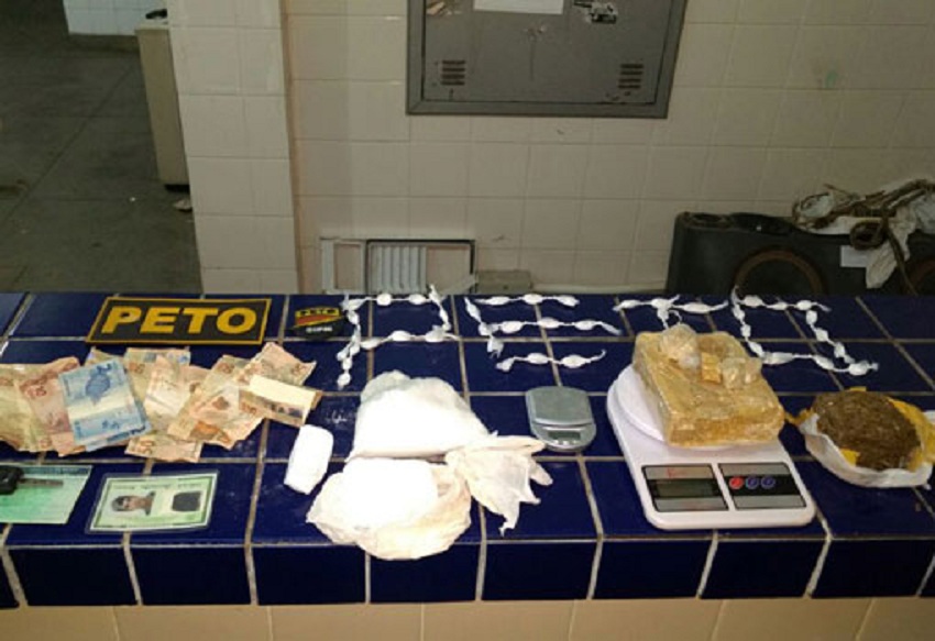Polícia Militar prende homem com maconha, cocaína e crack