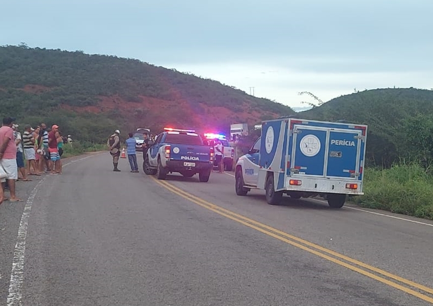 Motociclista morre após colidir com veículo de passeio na BA148 entre Rio de Contas e Jussiape
