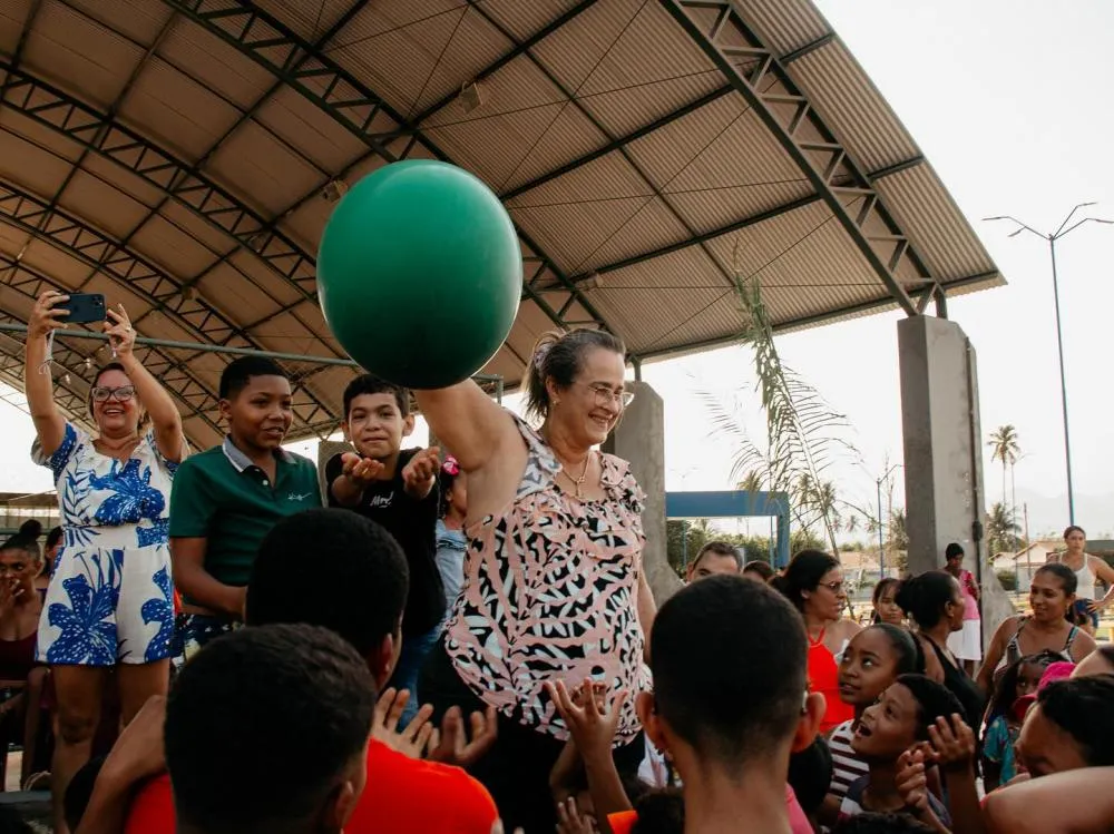 Joanina Sampaio realiza ação do Dia das Crianças em diversos bairros de Livramento