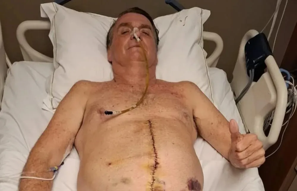 Jair Bolsonaro apresenta piora clínica e segue internado na UTI