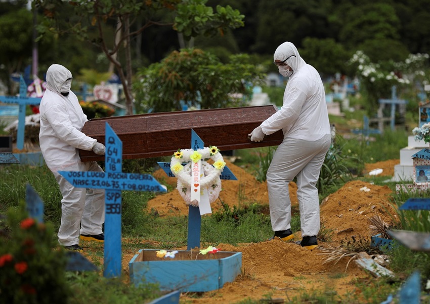 Passa de 10 mil o número de mortos pelo novo coronavírus no Brasil