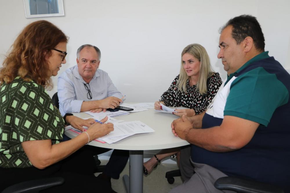 Trabalho de Ivana e Edimilsom fortalece a saúde de Botuporã 
