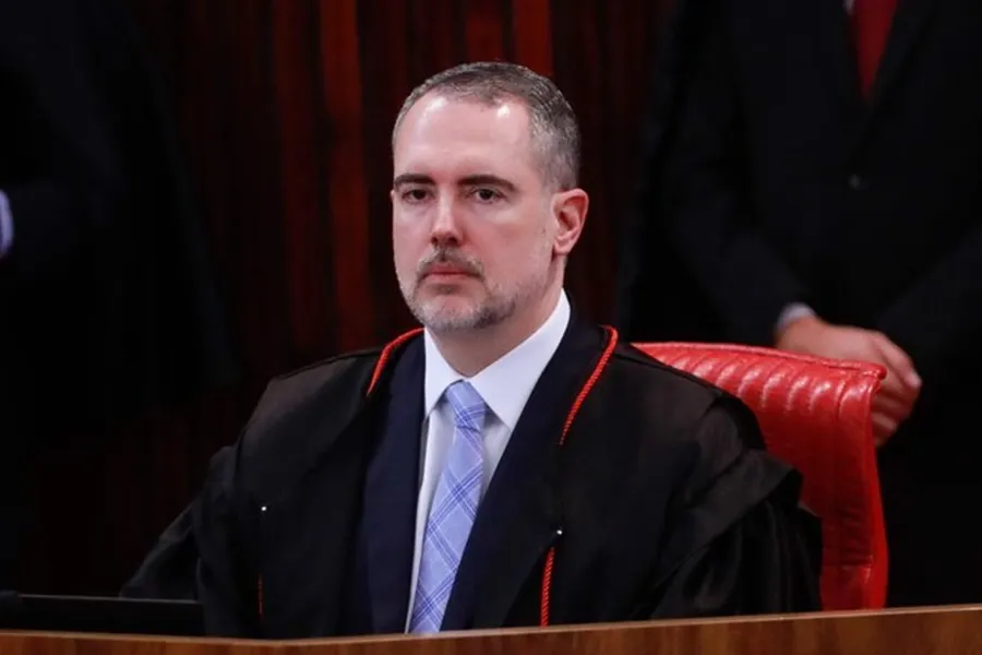 Recurso de inelegibilidade da prefeita Sheila Lemos começa a tramitar no TSE