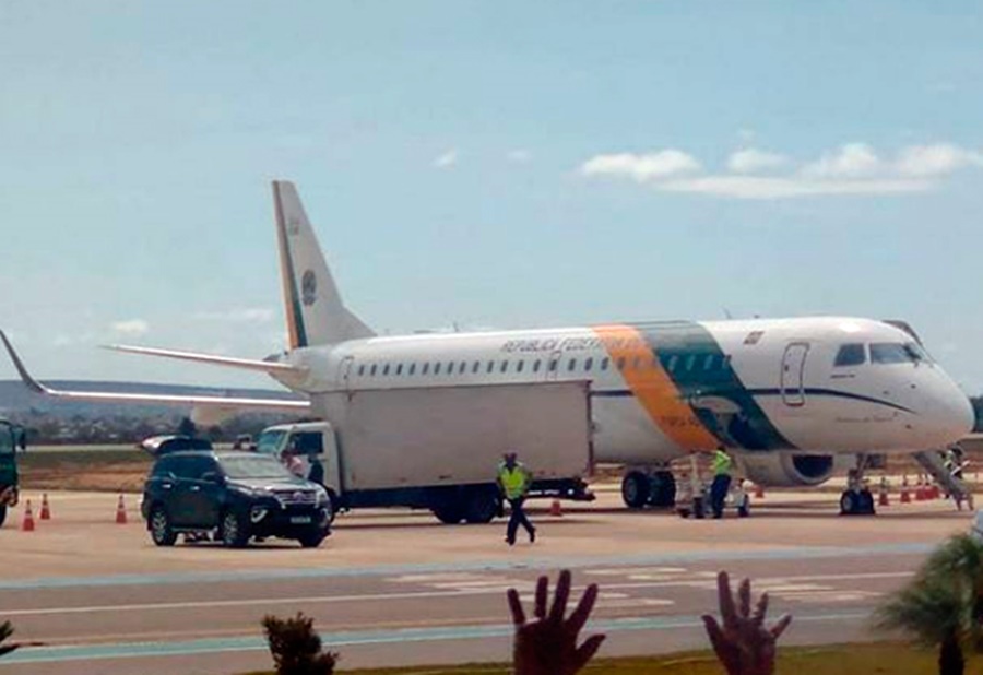 Avião Presidencial chega a Vitória da Conquista