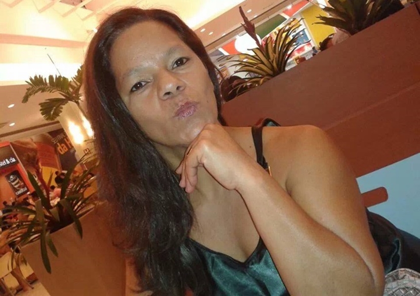 Professora é morta a facadas por ex-namorado de 17 anos