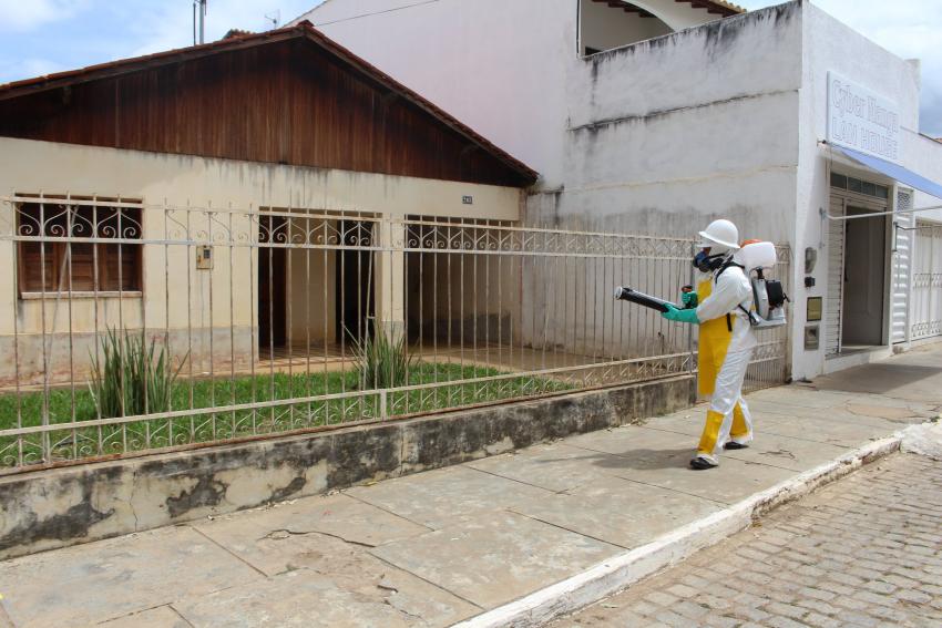 Pulverizadores Costais são utilizados no combate à dengue em Livramento