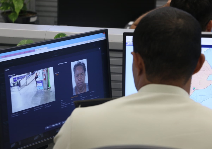 Reconhecimento facial detecta primeira foragida da justiça