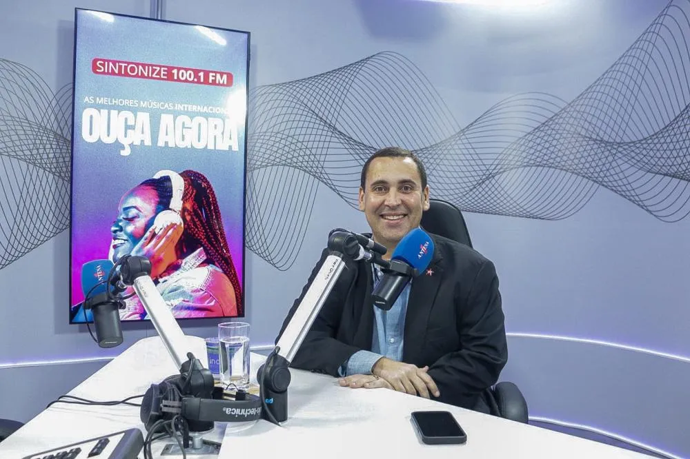 "Já votou em ACM Neto em 2022 e, igual, vai perder novamente", diz Éden sobre mudança de grupo de Nelson Leal