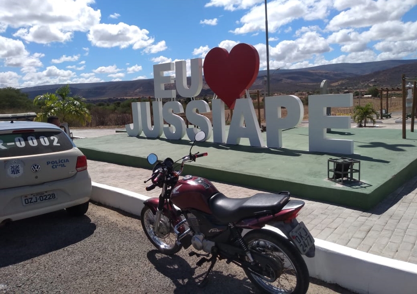 Motocicleta furtada em Livramento é recuperada pela Polícia em Jussiape