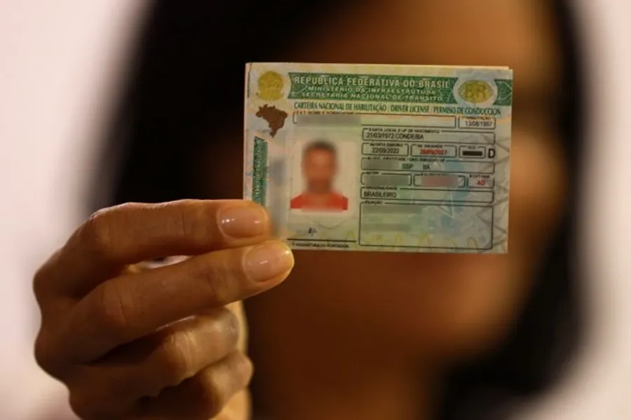 Bahia alcança 1 milhão de Carteiras de Identidade Nacional emitidas