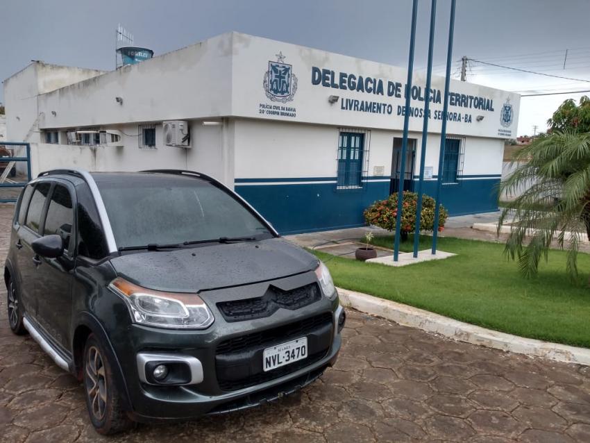 Polícia Civil apreende veículo adulterado em Livramento de Nossa Senhora