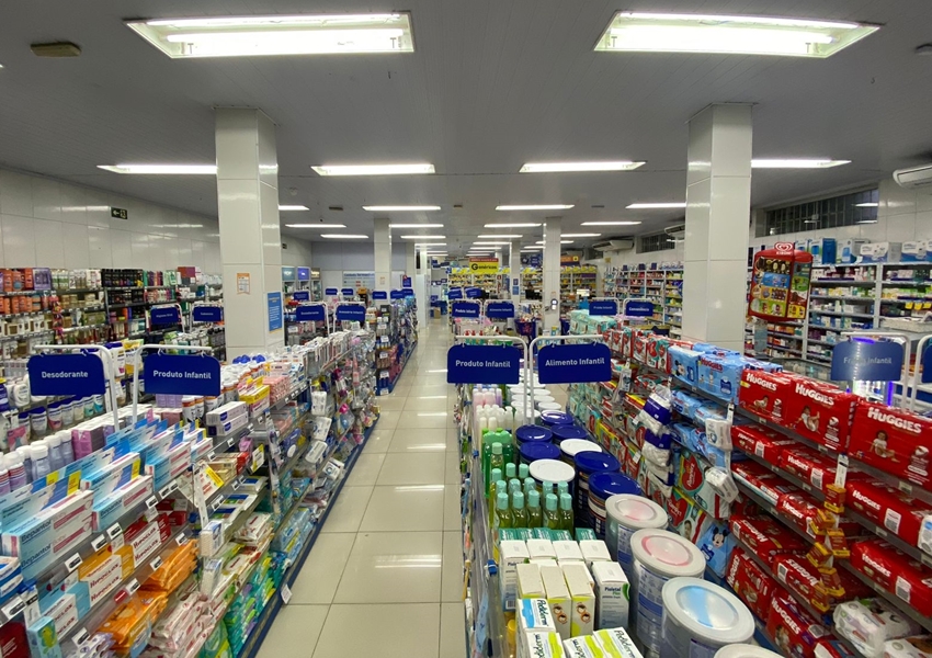 Câmara aprova projeto que permite farmácias dentro de supermercados