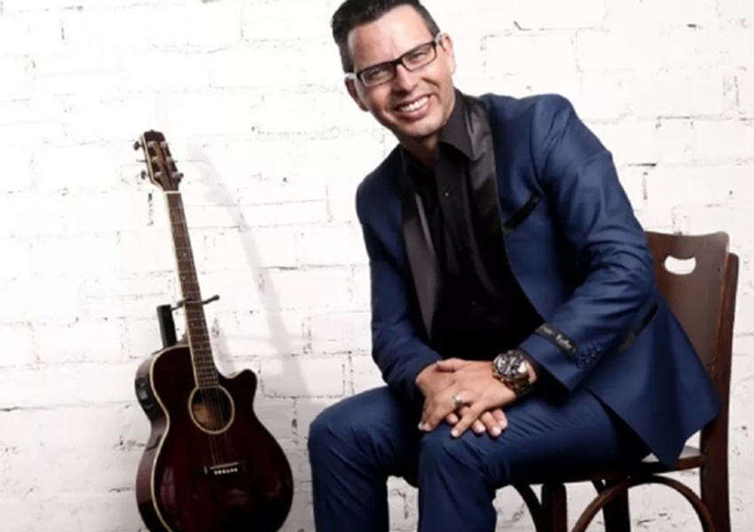 Corpo de cantor gospel é encontrado amarrado em árvore