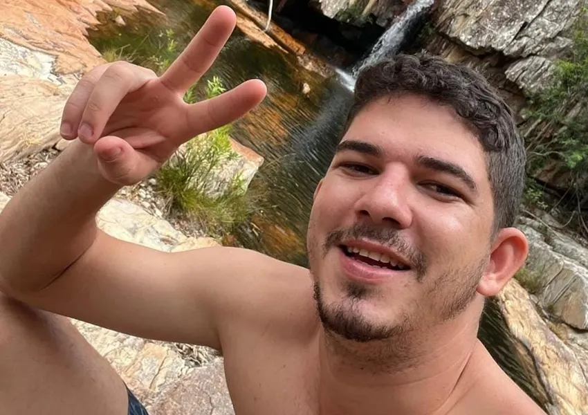 Jovem caminhoneiro de Dom Basílio morre em acidente na BR-135, em Minas Gerais