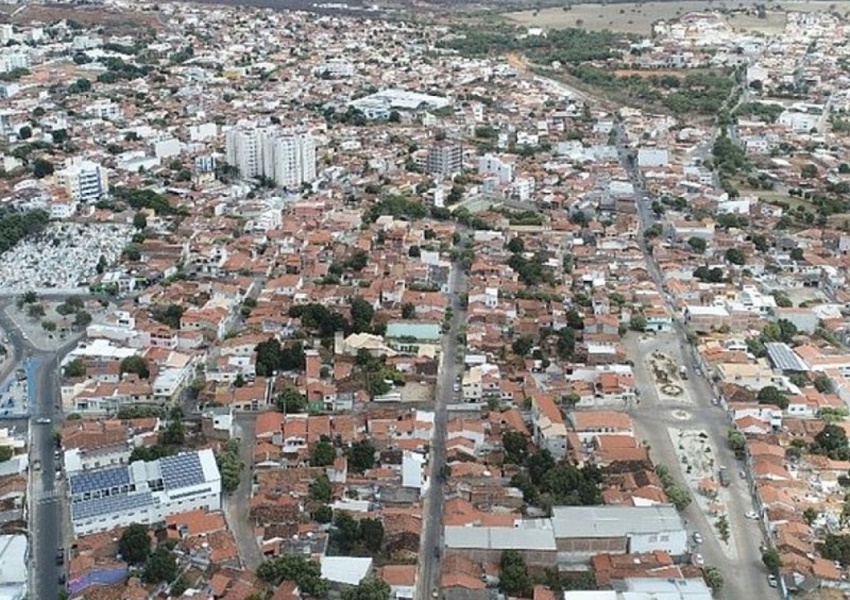 Dupla é denunciada por intolerância religiosa em Brumado pelo MPBA
