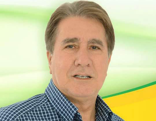 Prefeito de Lagoa Real é punido pelo TCM por ter pago por homenagem