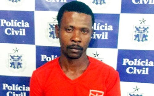 Homem abusava sexualmente de menina de 11 anos em troca de celular