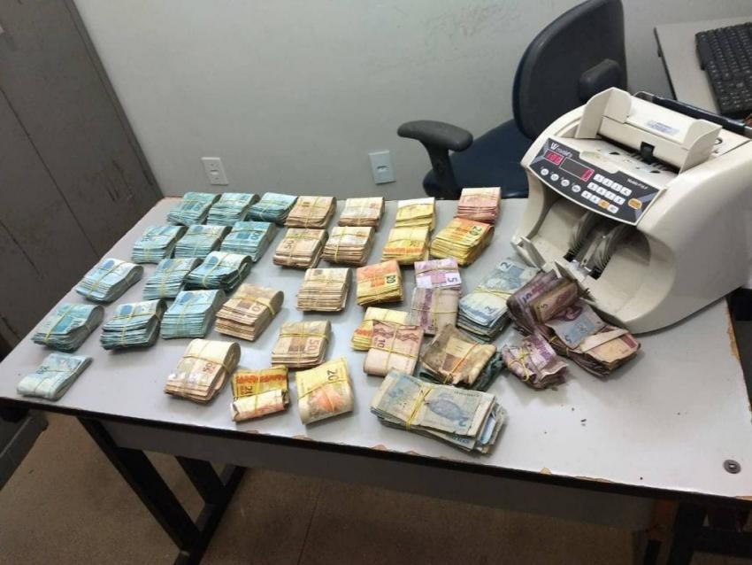 Livramento: Polícia recupera R$ 177 mil roubados de carro-forte e apreende mais de meia tonelada de maconha