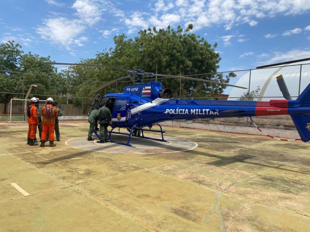 Operação de combate a incêndio florestal em Livramento, Érico Cardoso e Rio de Contas recebe apoio do GRAER