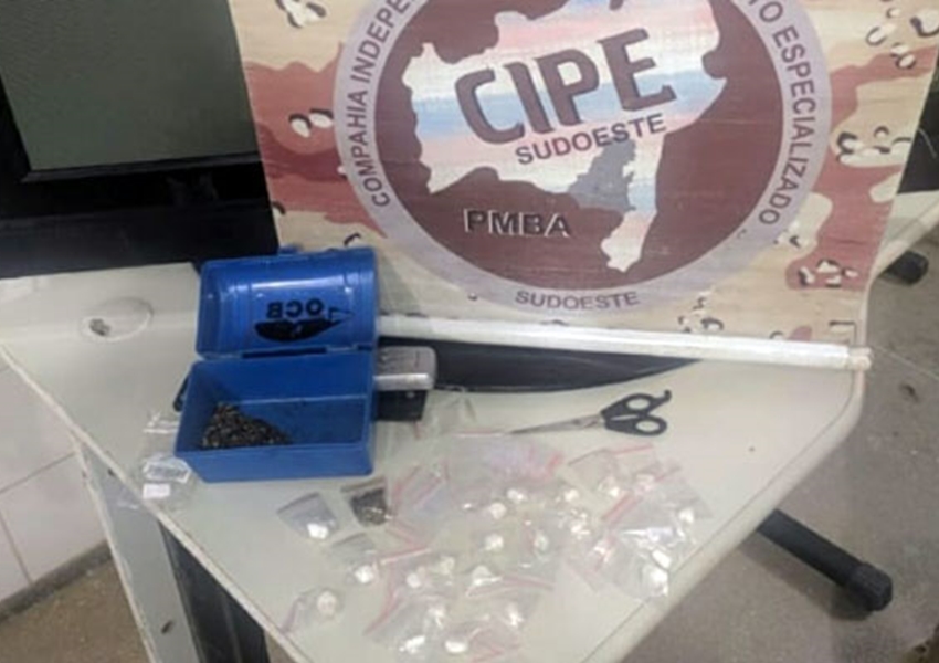 Homem é detido pela Cipe Sudoeste acusado de tráfico de drogas em Guanambi