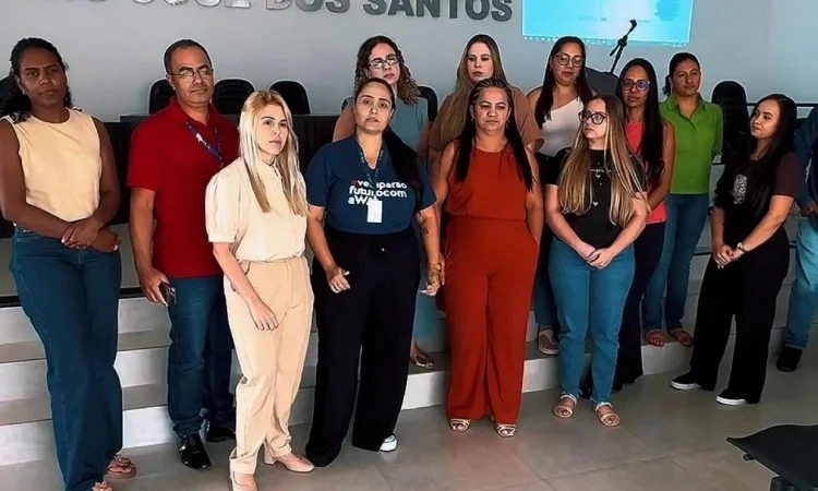 Profissionais de enfermagem de Tanhaçu passam por capacitação para aprimorar atendimento
