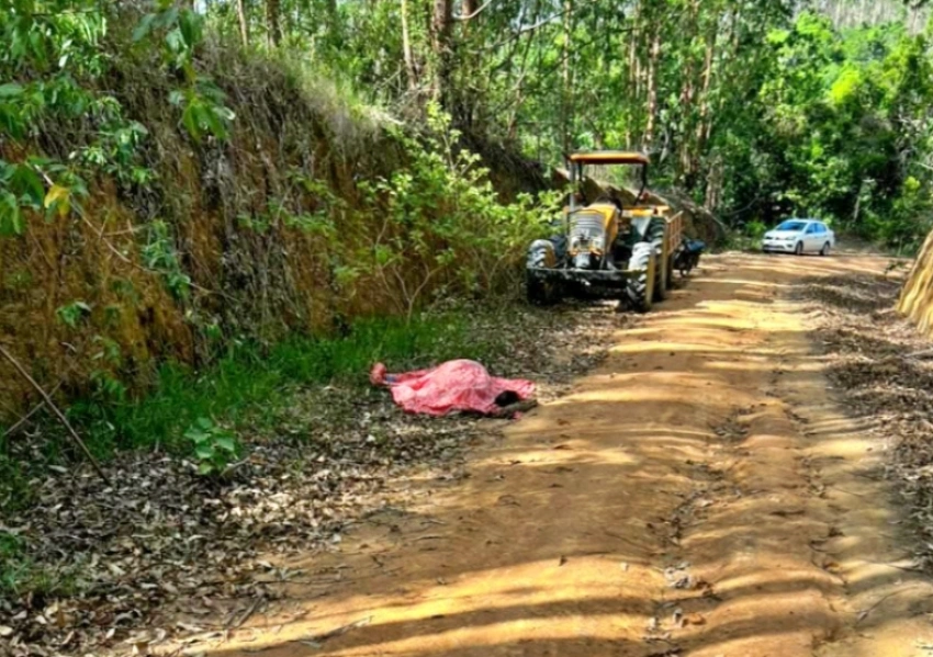 Trabalhador rural morre após passar mal e cair de trator na zona rural de Eunápolis