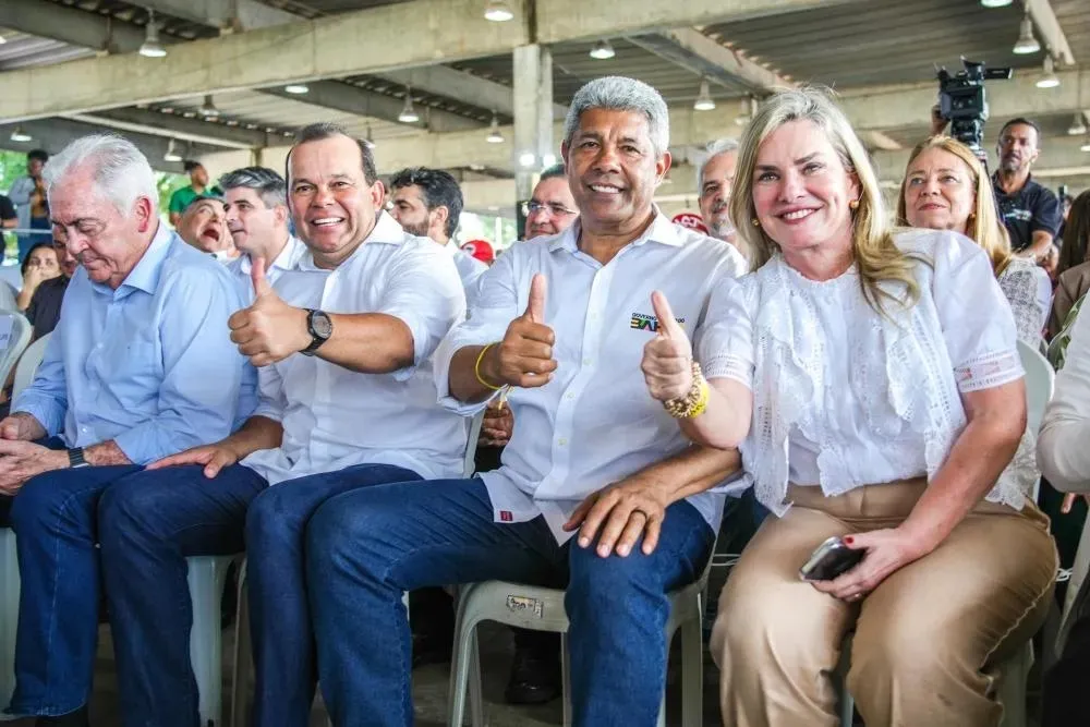 Ivana Bastos participa do lançamento do Plano Safra Bahia 2025/2026 em Salvador