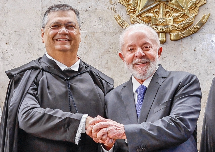 Flávio Dino suspende quebra de sigilo de Lulinha e lobista