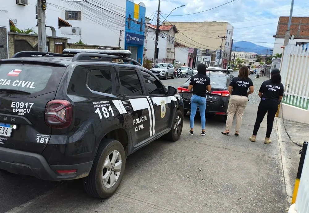 Homem é preso após descumprir medida protetiva e agredir mulher em Jequié