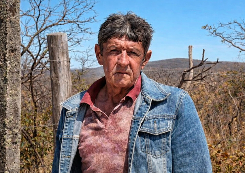 Idoso morre atropelado após atravessar rodovia na BR-030 em Caetité