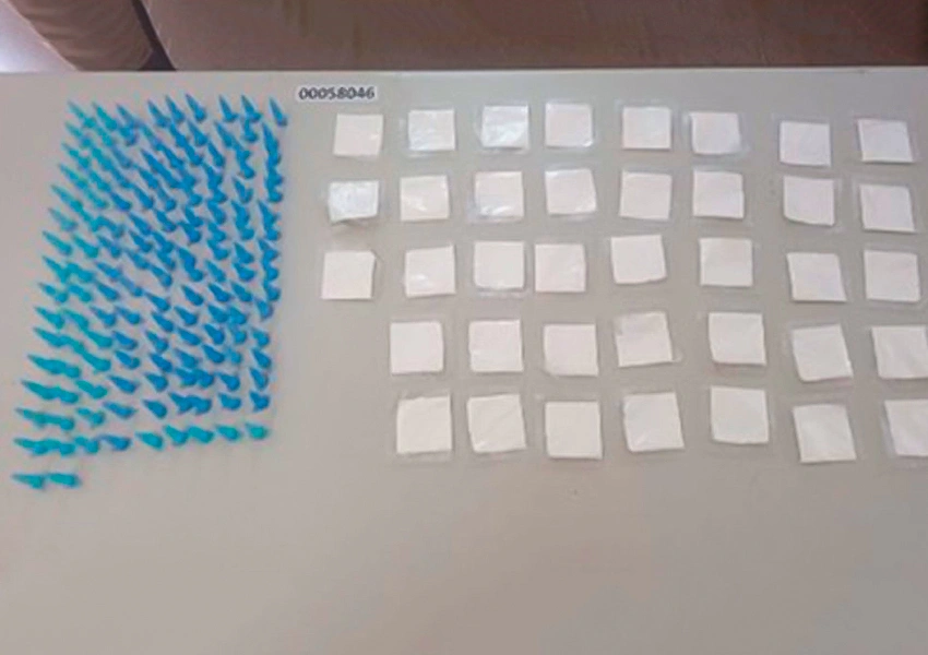 Foragido de SP por extorsão é preso com 180 porções de cocaína dentro de ônibus em Guanambi