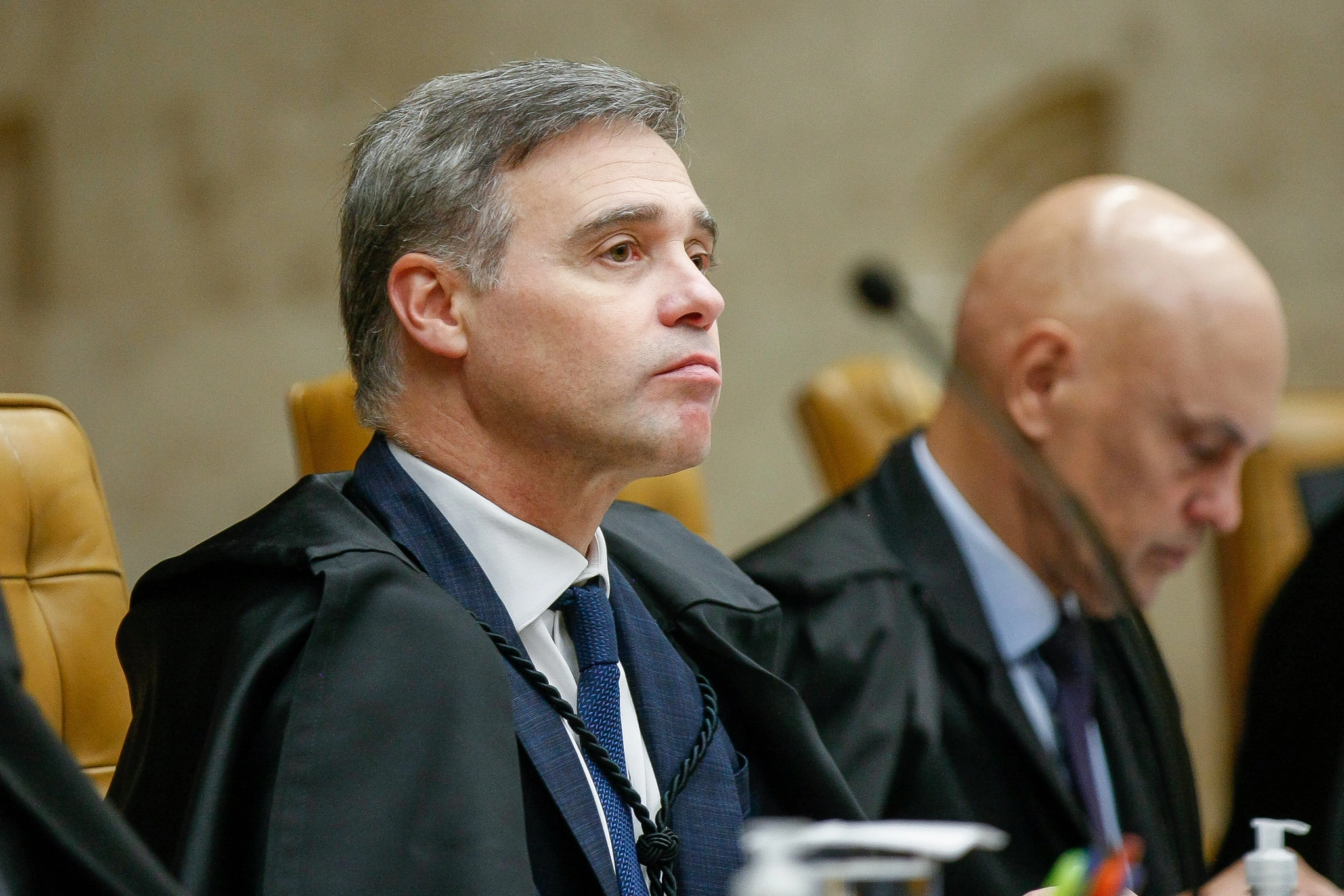 Pesquisa indica desgaste do STF; apenas um ministro tem saldo positivo de avaliação