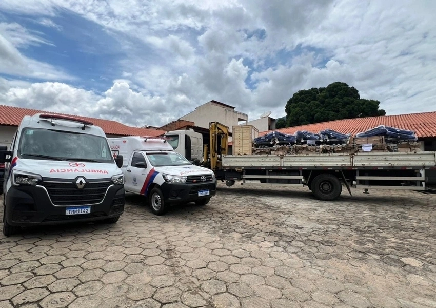 Prefeita Joanina Sampaio anuncia chegada de novos equipamentos e ambulâncias para reforçar a saúde de Livramento de Nossa Senhora