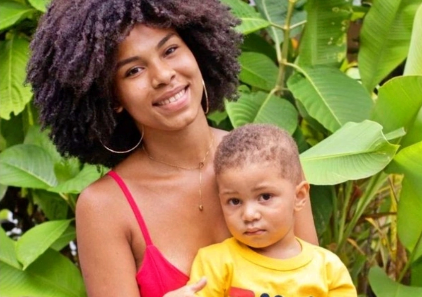 Mãe e filho de 6 anos são mortos a facadas no sul da Bahia