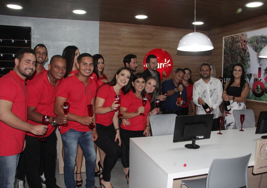 Claro inaugura loja conceito em Livramento de Nossa Senhora
