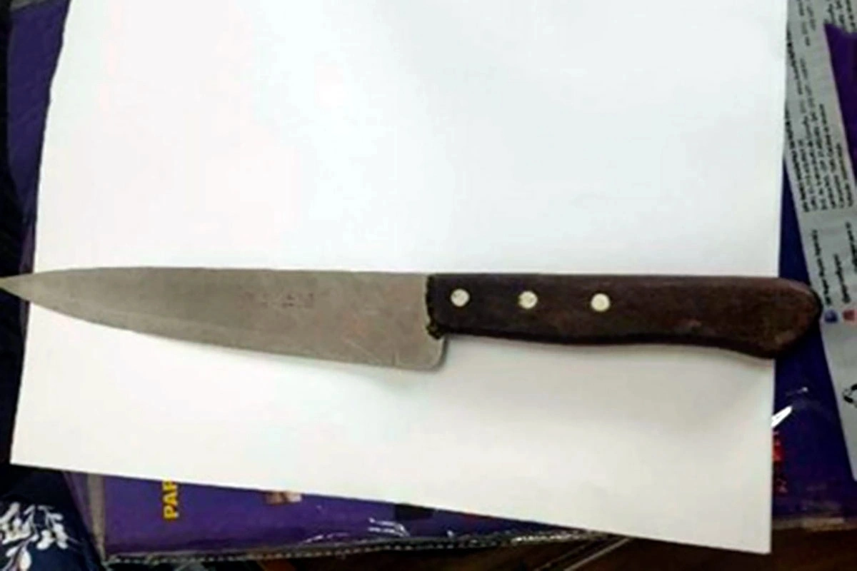 Estudante de 14 anos é flagrada com faca dentro de escola em Guanambi