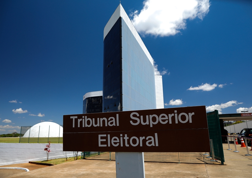 TSE desaprova contas do PSL e pede devolução de R$ 970 mil