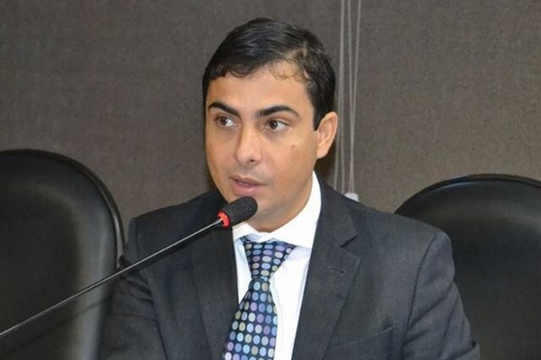 Marcell Moraes quer proibir trote universitário na Bahia