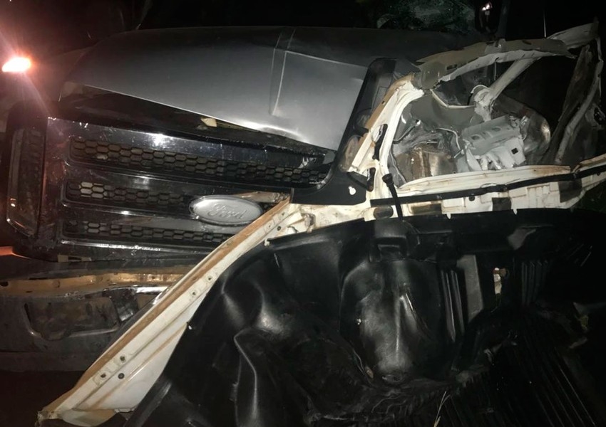 Caminhonetes colidem e dois morrem na BA-046, em Santo Antônio de Jesus