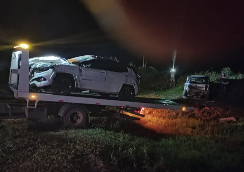 Médico do Samu fica ferido em acidente na BR-030, em Guanambi