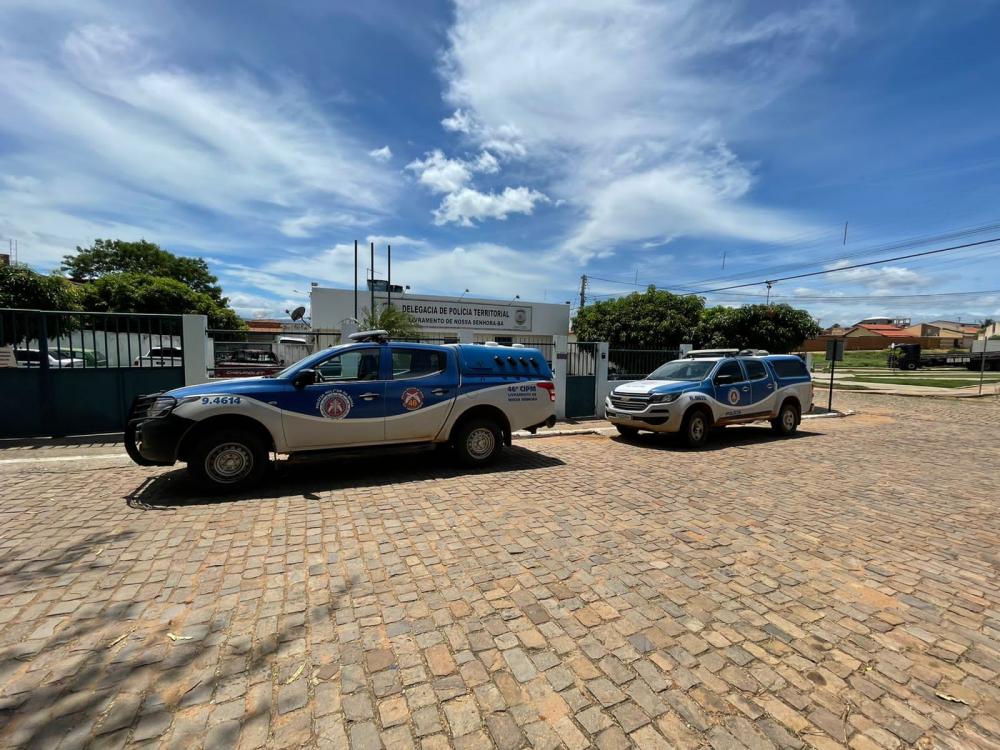 Movimentação de viaturas chama atenção no entorno da Delegacia de Livramento 