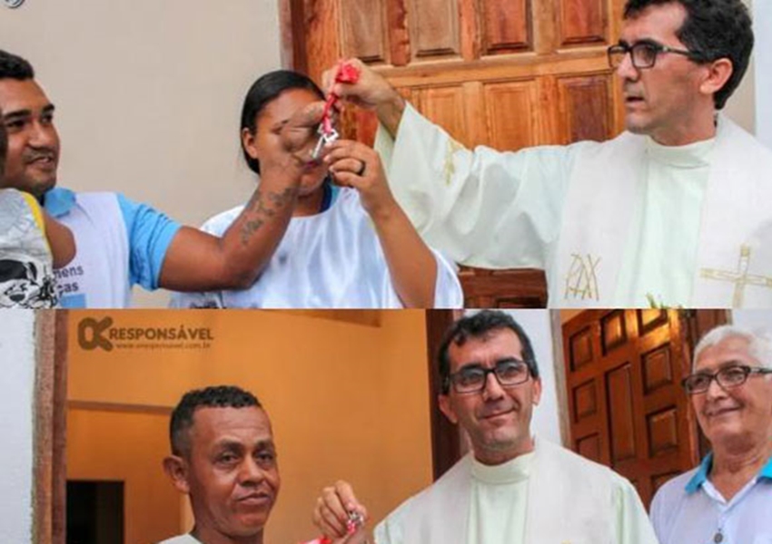 Padre entrega casas construídas com dinheiro do dízimo para famílias carentes de Macarani