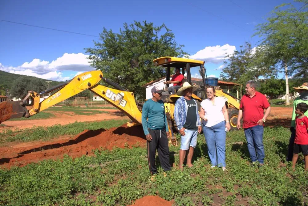 Iniciadas as obras de extensão da adutora para Baixada Paulo em Livramento