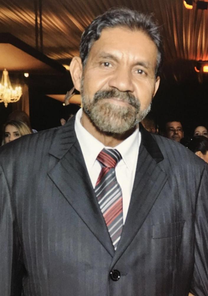 Familiares de Sr Daniel Alves de Brito prestam homenagem após 30 dias do seu falecimento