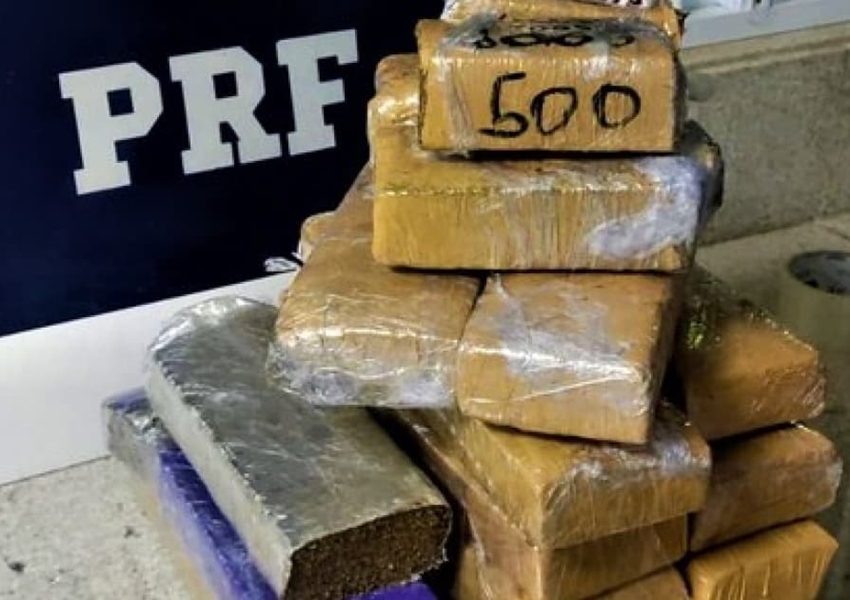 Passageiro de ônibus é preso com mais de 14 kg de drogas em Vitória da Conquista